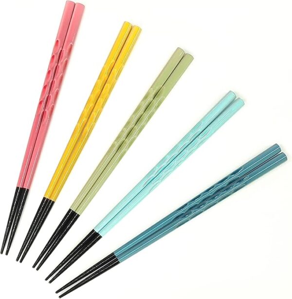 [Chopsticks] [Chopsticks Factory] Dishwasher-safe, Easy to Use Wooden Carving Chopsticks with Traditional Colors of Japanese Nippon 5 Pairs Set, Single Piece, 1 Pair/Chopsticks, Chopsticks, Chopsticks