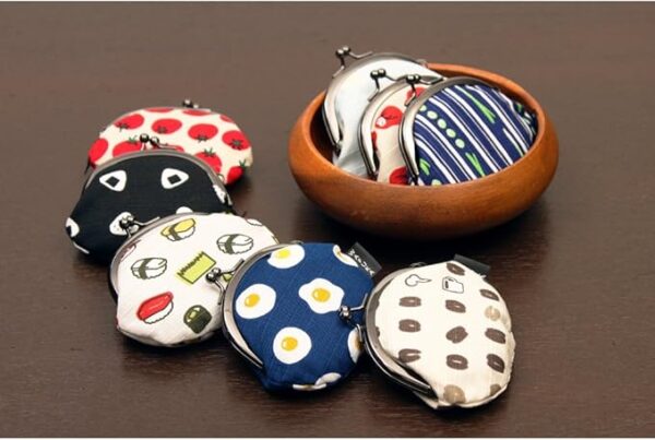 Prairie Dog 2.6-inch Coin Purse, Rice Ball, Made in Japan, Furoshiki Fabric, Japanese Pattern, Souvenir - Image 2