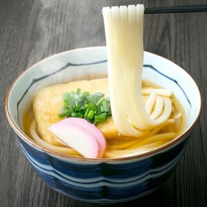 Hakata Udon Noodles with Chin Soup, Hakata Noodles, Soft Raw Udon Noodles for 5 Servings, with Dried Onions