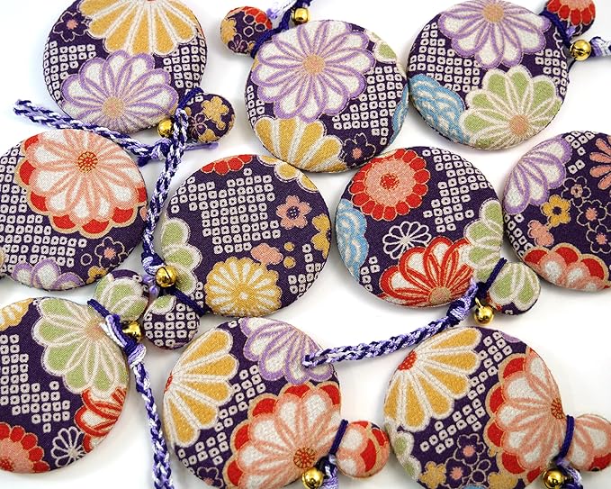 Flower Crepe Compact Mirror, Round Mirror, Japanese Pattern, Kimono Crepe (Muve Color) - Image 4