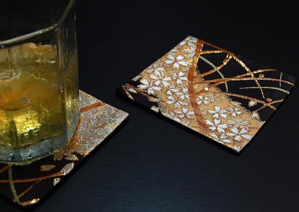 Set of 2 Japanese-style Brocade Kimono Coasters (Miyabi) - Image 2